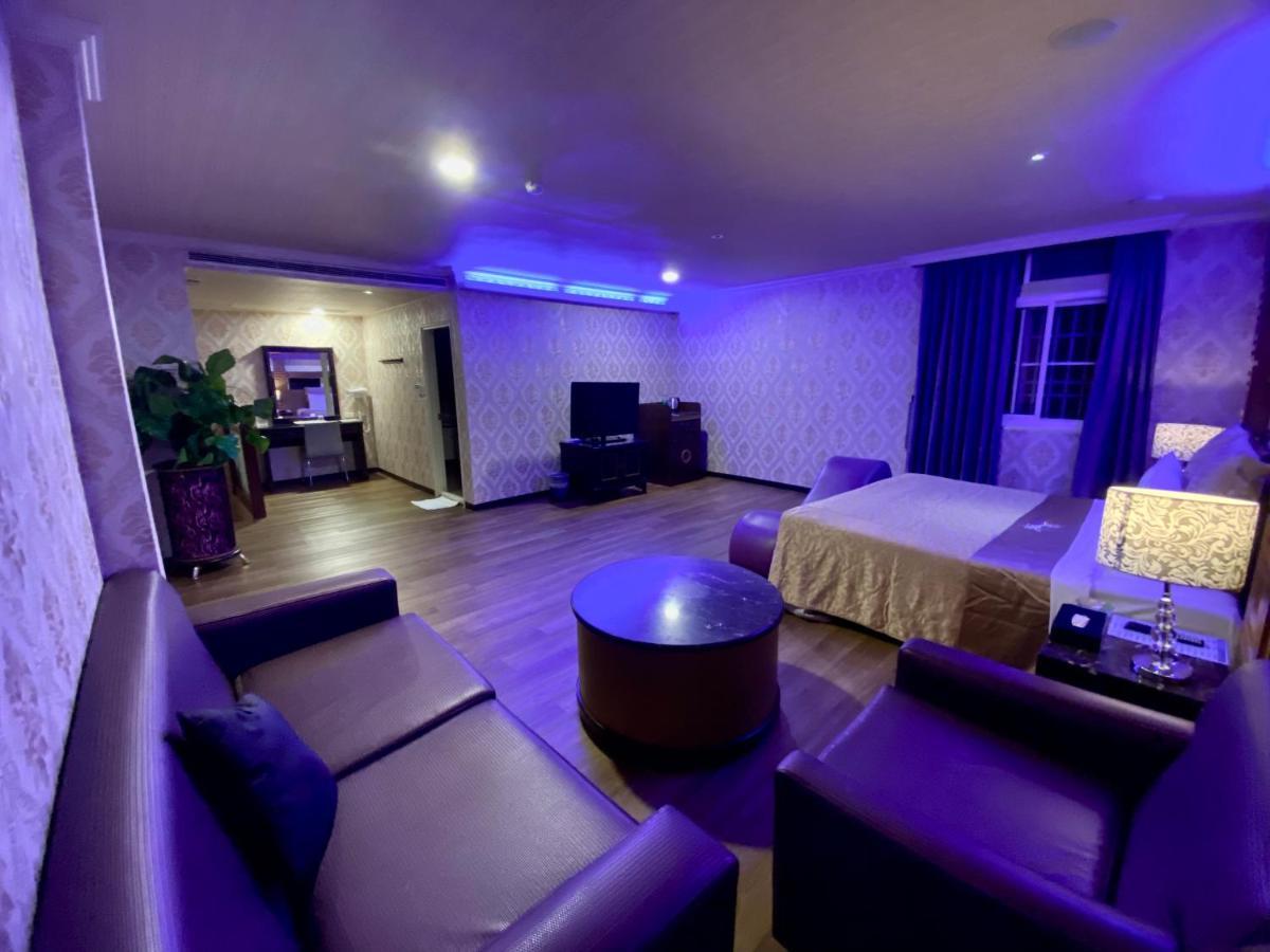 Huang Xing Motel Pingtung エクステリア 写真