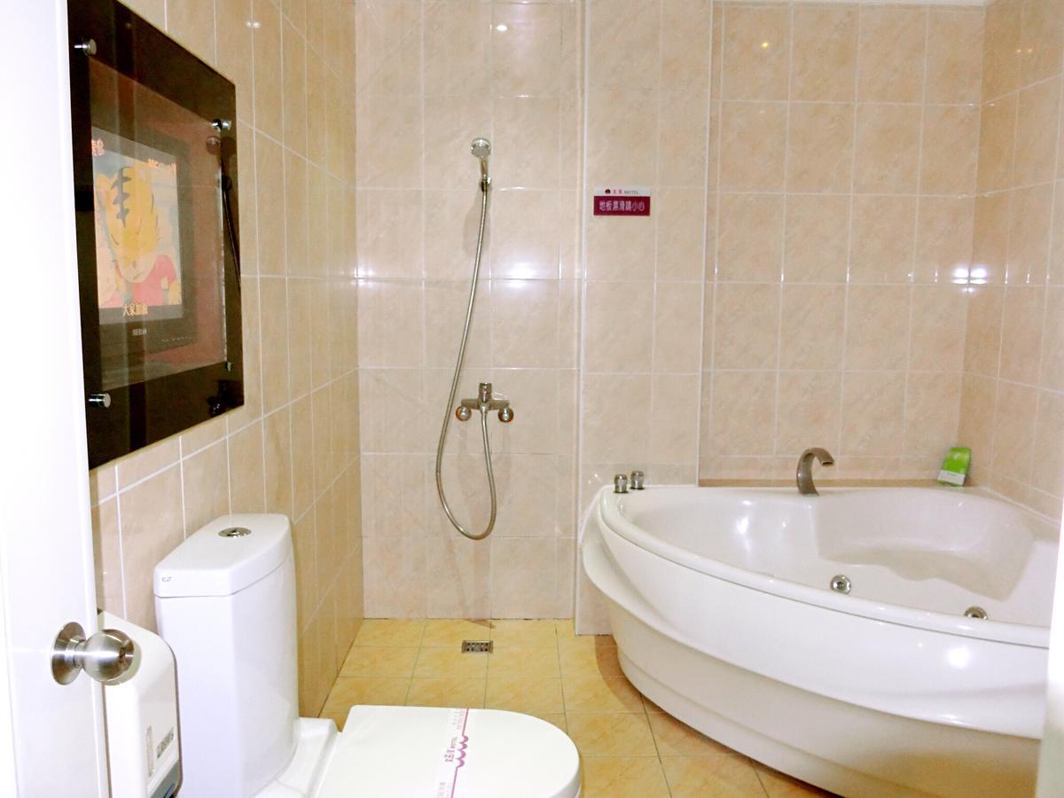 Huang Xing Motel Pingtung エクステリア 写真